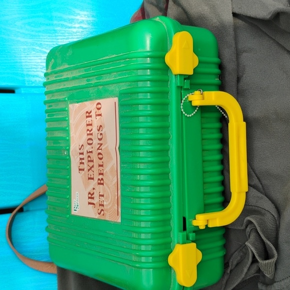 🐾 Crayola School Projects  Cutter Projects Kit NIP - Picture 8 of 16